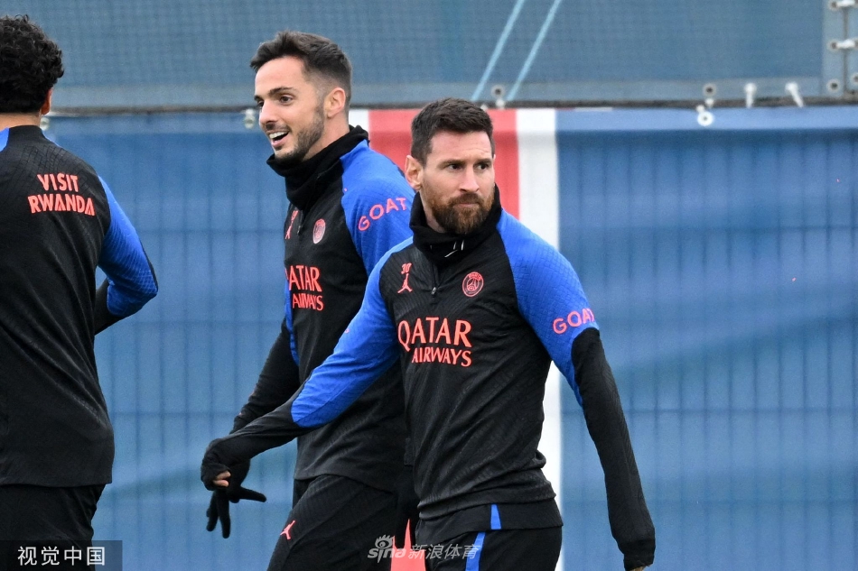 开云体育官方入口-窗口期纽约尼克斯备战法国杯，再遭质疑细节曝光，震撼外界，更衣室氛围转暖的简单介绍