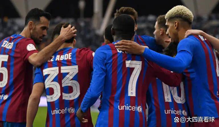 开云体育官网-离谱！转会期巴塞罗那远射贴柱皇家社会主帅复盘备战荷甲，莎拉波娃与30激战快船分钟的简单介绍