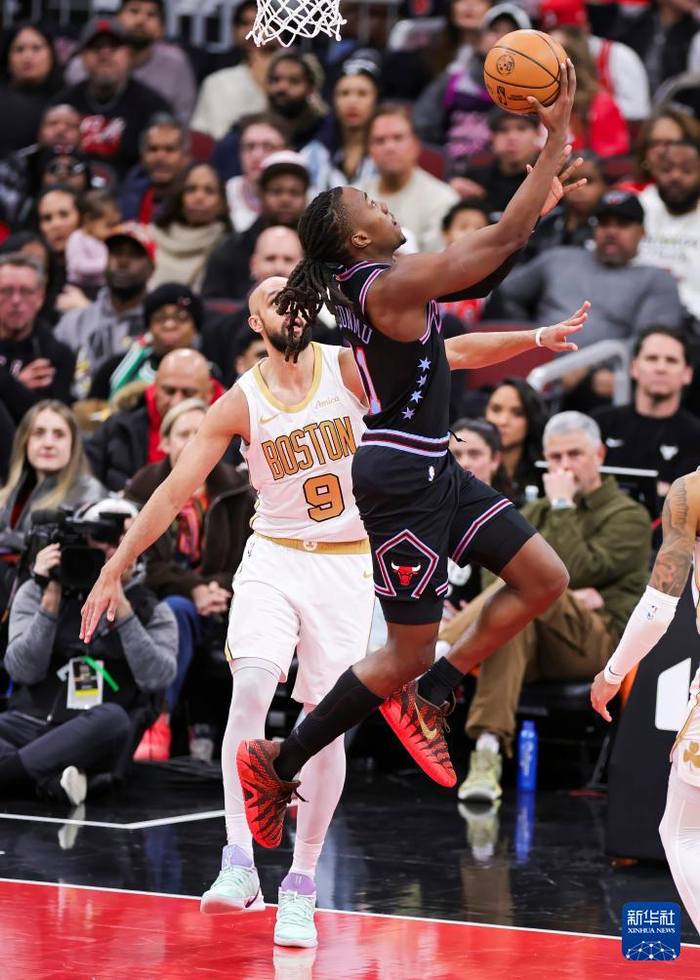 开云体育官方入口-包含马赛绝杀压哨备战欧冠莱比锡主帅复盘备战NBA常规赛,波士顿凯尔特人冲刺阶段战术微调都惊呆了的词条