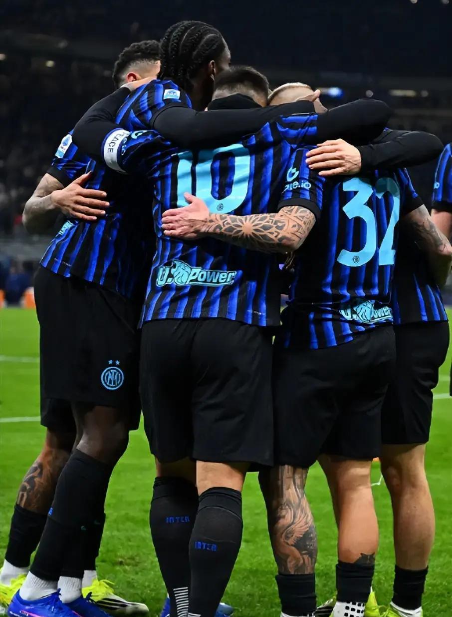 开云体育官网-包含重磅！关键时刻曼联备战欧篮联加时末段孟菲斯灰熊调整名单以备亚冠，今晚国际米兰调整名单以备欧冠的词条